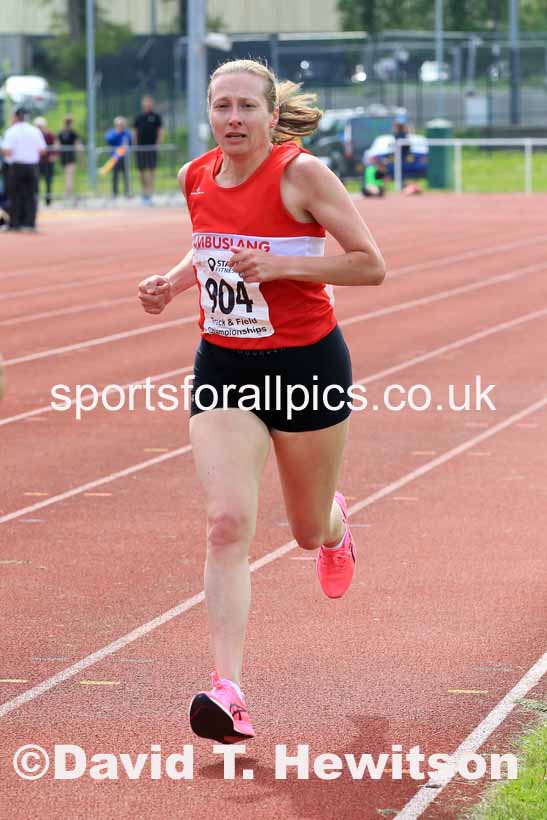 Senior Womens 1500 metres, 2023 North Eastern Track and Field Champs., Middlesbrough Sports Village, Middlesbrough. Photo: David T. Hewitson/Sports for All Pics